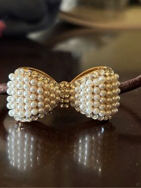 Pearl & Crystal Bow Hair Tie - Elegant Ivory Hair Accessory